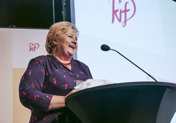 Solberg remercie Kristelig Folkeparti (KrF) d'être toujours au gouvernement 4 Solberg remercie Kristelig Folkeparti (KrF) d'être toujours au gouvernement - 3
