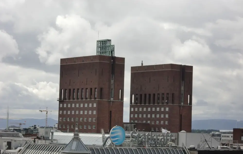 Oslo rouge-vert abandonne le plastique à usage unique 4 Oslo rouge-vert abandonne le plastique à usage unique - 3