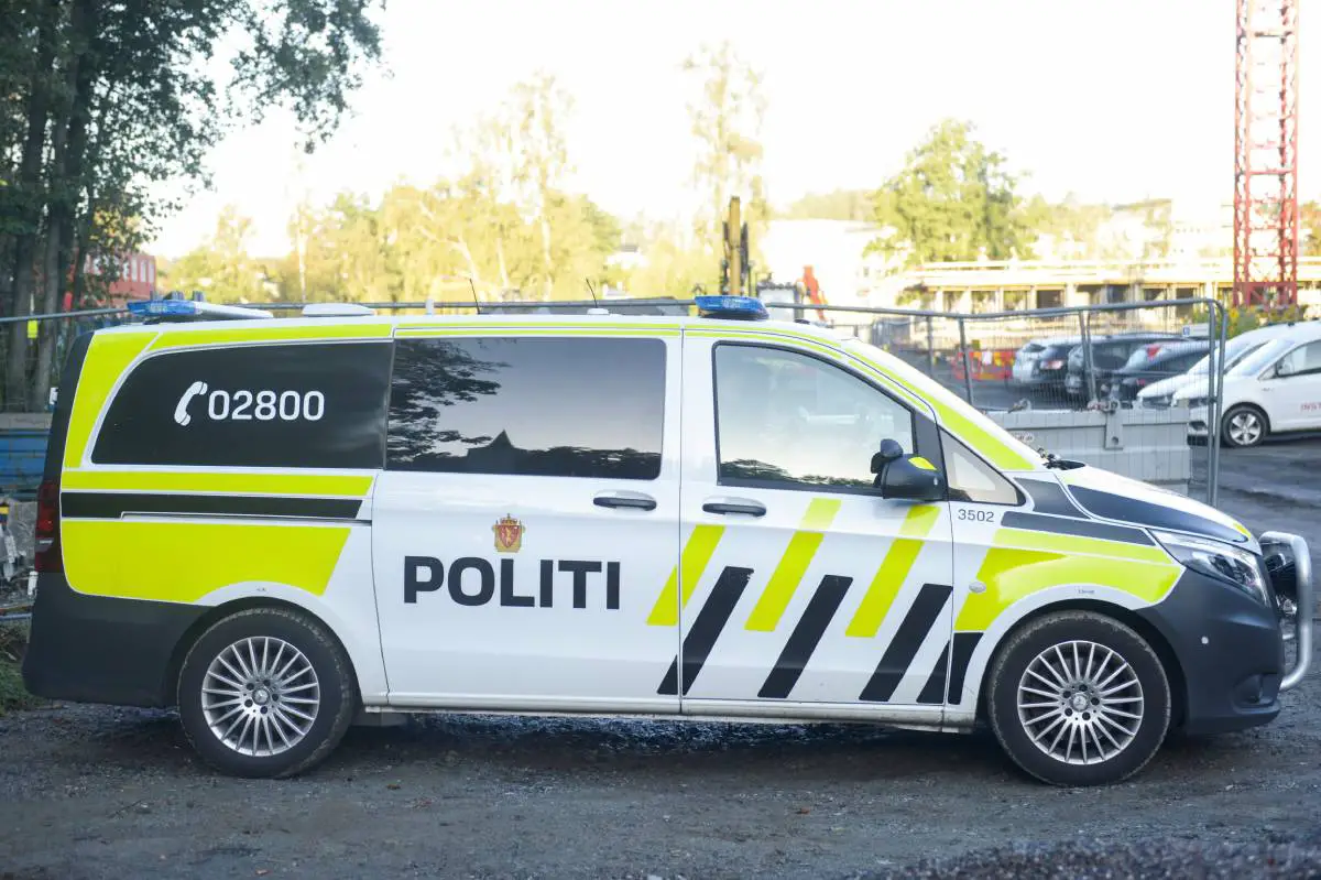PHOTO : Un couple marié retrouvé mort à Kolbotn – la police lance une enquête pour meurtre - 9