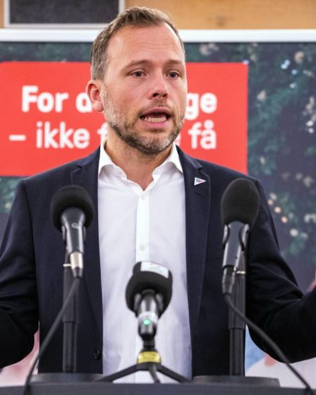 Le référendum du Parti de la gauche socialiste aggrave les tensions avec le Parti du centre 23 Le référendum du Parti de la gauche socialiste aggrave les tensions avec le Parti du centre - 22