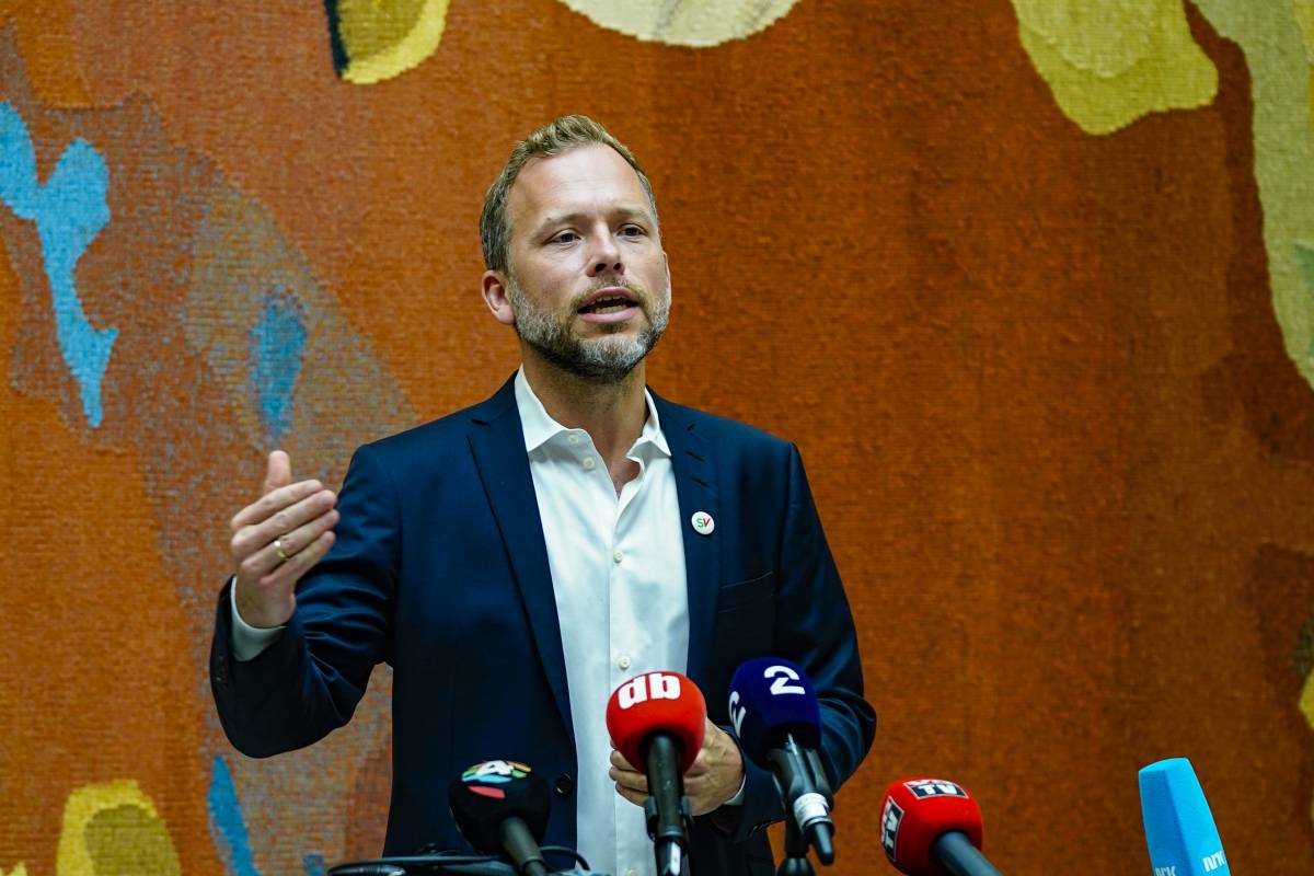 Lysbakken promet que le SV défendra ses positions lors des négociations gouvernementales 4 Lysbakken promet que le SV défendra ses positions lors des négociations gouvernementales - 3
