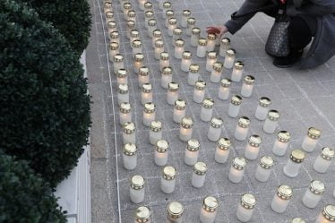 Des bougies allumées pour les victimes de suicide - 16