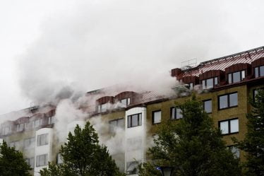 PHOTO : Trois femmes grièvement blessées après une explosion dans un immeuble à Göteborg - 20