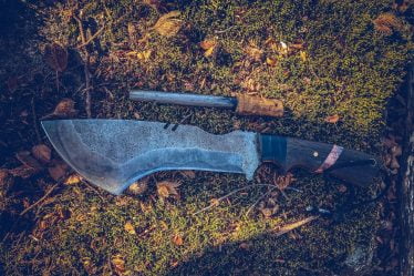 Un homme pris à coups de machette dans un bus à Oslo - 18