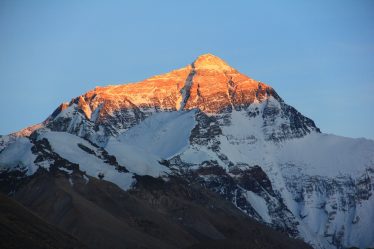 De jeunes Norvégiens gravissent l'Everest - 18