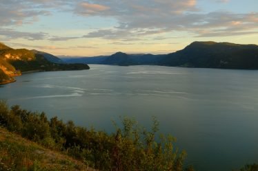 Rechercher un employé de WikiLeaks dans le Nordland - 18
