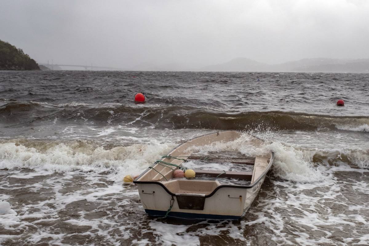 La première tempête d'automne de l'année a entraîné plusieurs avertissements de danger météorologique en Norvège 4 La première tempête d'automne de l'année a entraîné plusieurs avertissements de danger météorologique en Norvège - 3