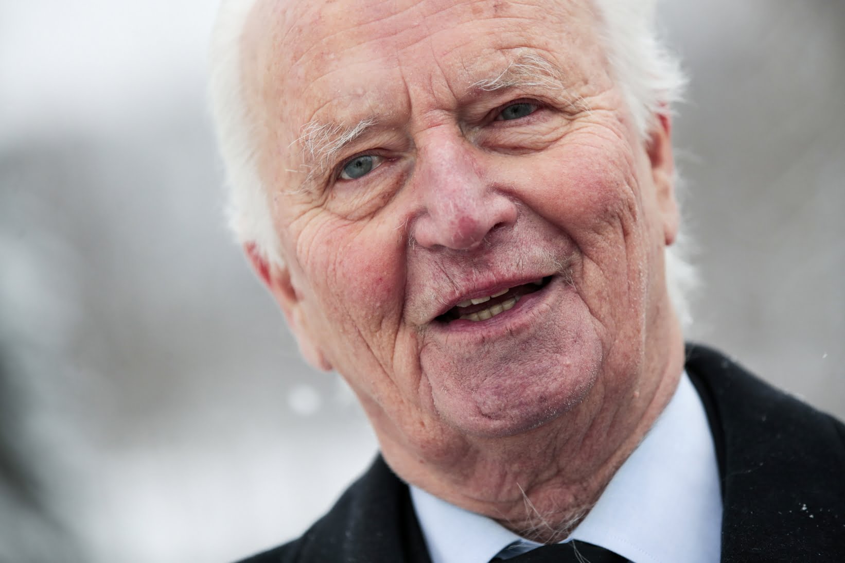 Thorvald Stoltenberg est salué par les politiciens et les amis 4 Thorvald Stoltenberg est salué par les politiciens et les amis - 3