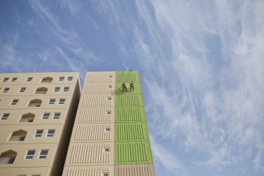 Décédé après une chute du 9ème étage à Bergen - 16