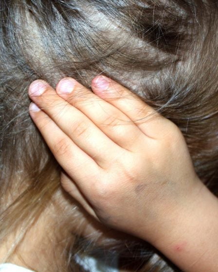 Condamnée pour mauvais traitements graves envers ses enfants 26 Condamnée pour mauvais traitements graves envers ses enfants - 25