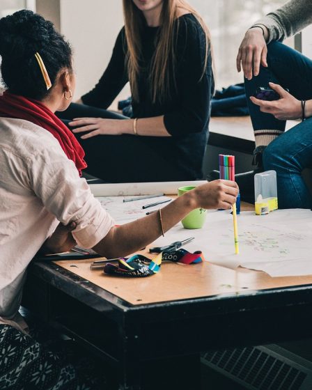 Le gouvernement fixera des exigences de langue norvégienne plus élevées pour les immigrants 20 Le gouvernement fixera des exigences de langue norvégienne plus élevées pour les immigrants - 19