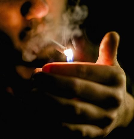 KrF veut interdire de fumer dans les lieux publics extérieurs 12 KrF veut interdire de fumer dans les lieux publics extérieurs - 11