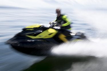 Trois personnes impliquées dans un accident de scooter des mers aux Lofoten - 20