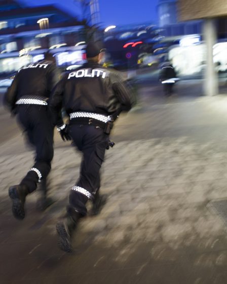 Un gang de jeunes taquine les clients du pub à Tøyen à Oslo 24 Un gang de jeunes taquine les clients du pub à Tøyen à Oslo - 23