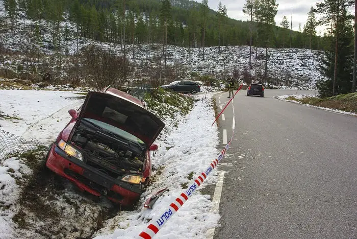 Deux Roumains condamnés à plus de trois ans de prison pour le braquage 4 Deux Roumains condamnés à plus de trois ans de prison pour le braquage - 3