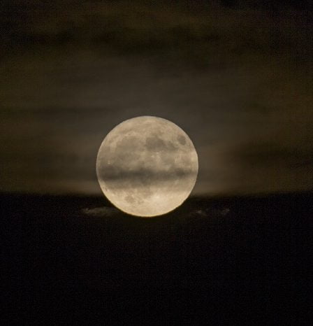 La station ISS passe devant la lune en mai 5 La station ISS passe devant la lune en mai - 4