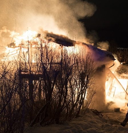 Manoir spectaculaire à Oslo détruit par un incendie 5 Manoir spectaculaire à Oslo détruit par un incendie - 4