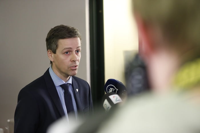 Hareide demande à Solberg de prendre des mesures pour éviter un vote de défiance 4 Hareide demande à Solberg de prendre des mesures pour éviter un vote de défiance - 3