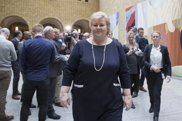 Solberg prend la parole au forum anti-corruption à Paris - 16