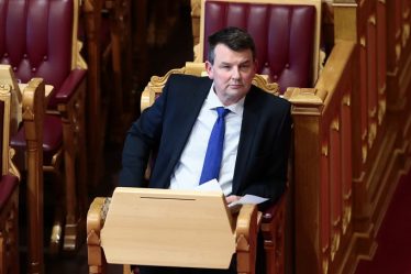 Le gouvernement expulsera les étrangers qui perdent le statut de réfugié - 50