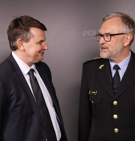 Le ministre de la Justice Wara défie les gangs de la capitale 29 Le ministre de la Justice Wara défie les gangs de la capitale - 28