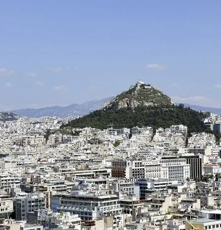 Les employés de l'ambassade de Norvège à Athènes craignent une attaque et remplaceront les plaques d'immatriculation diplomatiques 12 Les employés de l'ambassade de Norvège à Athènes craignent une attaque et remplaceront les plaques d'immatriculation diplomatiques - 11