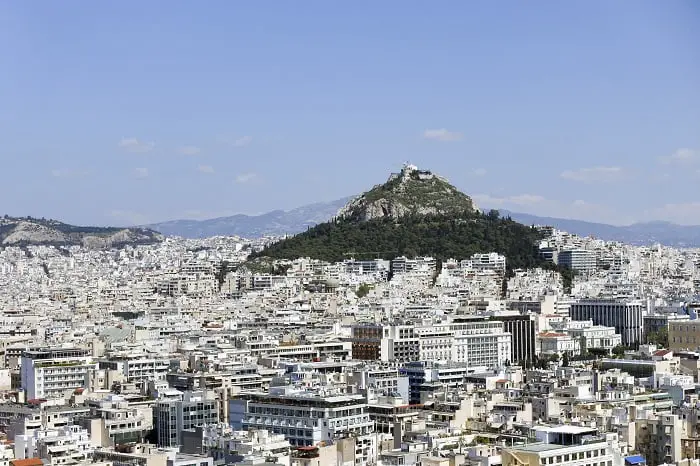 Les employés de l'ambassade de Norvège à Athènes craignent une attaque et remplaceront les plaques d'immatriculation diplomatiques 4 Les employés de l'ambassade de Norvège à Athènes craignent une attaque et remplaceront les plaques d'immatriculation diplomatiques - 3