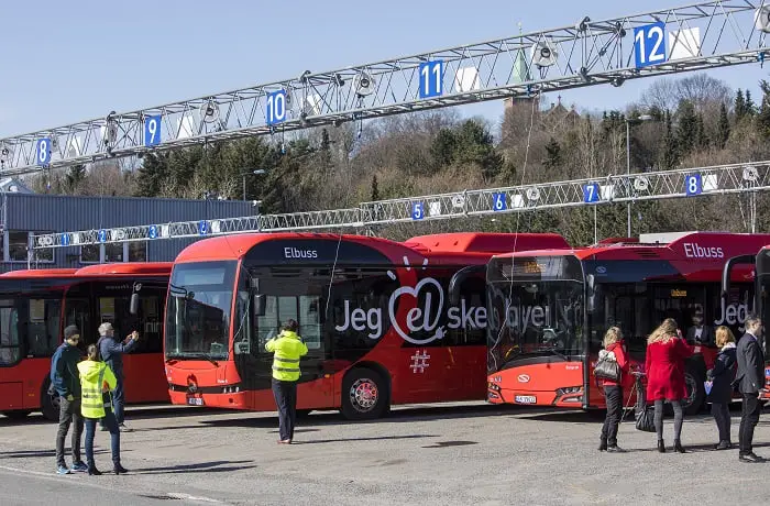 Un nombre record de voyages collectifs l'année dernière 4 Un nombre record de voyages collectifs l'année dernière - 3
