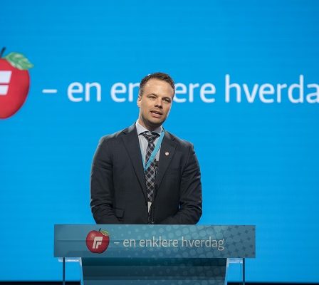 Frp veut payer 20 000 NOK aux Syriens en Norvège pour rentrer chez eux 18 Frp veut payer 20 000 NOK aux Syriens en Norvège pour rentrer chez eux - 17