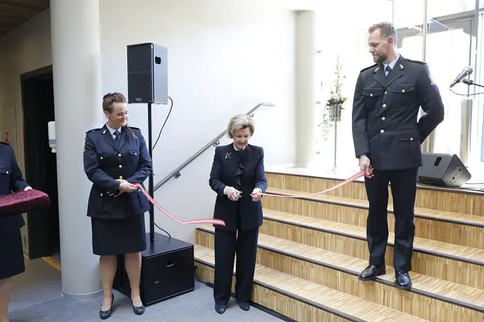 SM la reine Sonja honore la coupe du ruban de Tønsberg 4 SM la reine Sonja honore la coupe du ruban de Tønsberg - 3