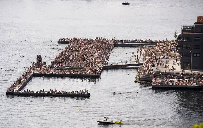 Jeudi, la municipalité d'Oslo fermera le bain de mer de Sørenga 4 Jeudi, la municipalité d'Oslo fermera le bain de mer de Sørenga - 3