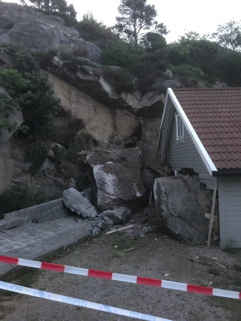 Un couple allemand s'est réveillé face à un rocher qui s'est écrasé dans une cabine 4 Un couple allemand s'est réveillé face à un rocher qui s'est écrasé dans une cabine - 3