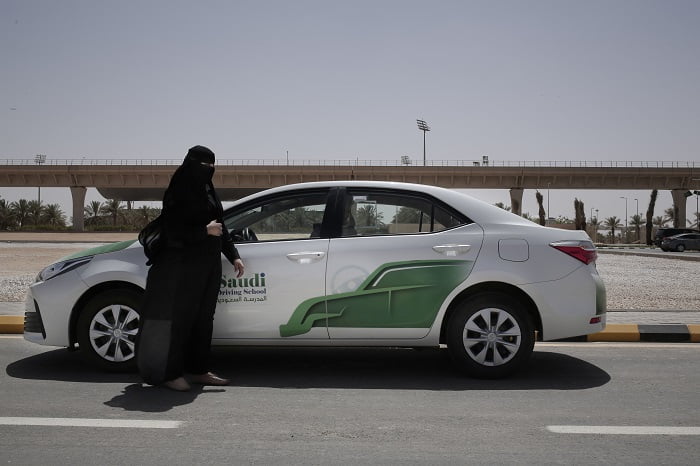 Les premières femmes conduisent en Arabie Saoudite 4 Les premières femmes conduisent en Arabie Saoudite - 3