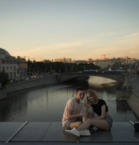 PARTIR : les jeunes russes veulent sortir 2 PARTIR : les jeunes russes veulent sortir - 1