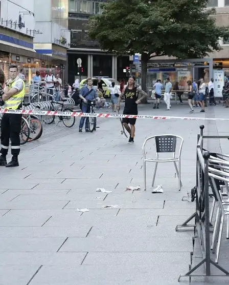 Une femme arrêtée pour avoir poignardé à Oslo 28 Une femme arrêtée pour avoir poignardé à Oslo - 27