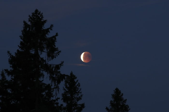 Éclipse de lune vendredi soir au-dessus de la Norvège 4 Éclipse de lune vendredi soir au-dessus de la Norvège - 3