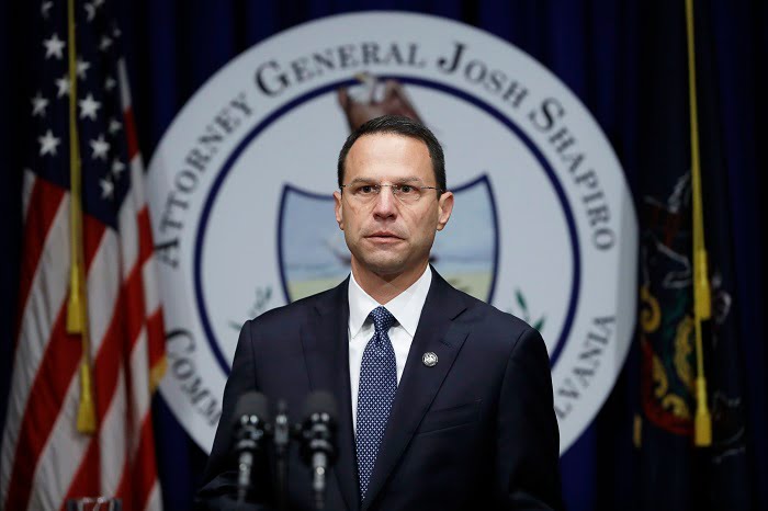 GRAND JURY : des prêtres molestent des milliers d'enfants 4 GRAND JURY : des prêtres molestent des milliers d'enfants - 3