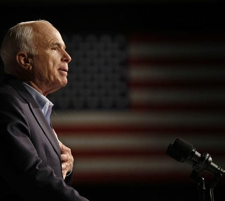 Le sénateur John McCain décède à 81 ans 8 Le sénateur John McCain décède à 81 ans - 7