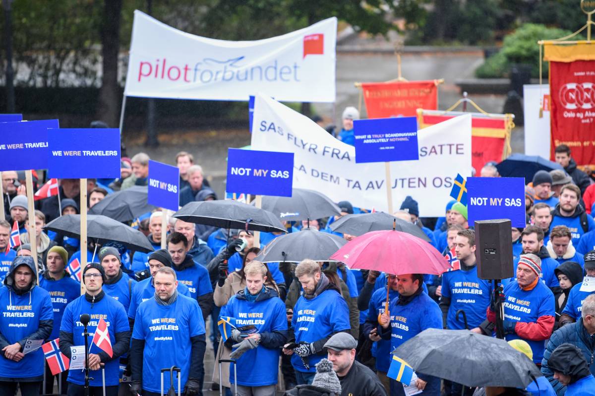 PHOTO : des pilotes protestent contre la réduction des effectifs et les décisions commerciales controversées de SAS 10 PHOTO : des pilotes protestent contre la réduction des effectifs et les décisions commerciales controversées de SAS - 9