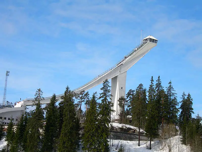 Saut à ski de Holmenkollen à Oslo