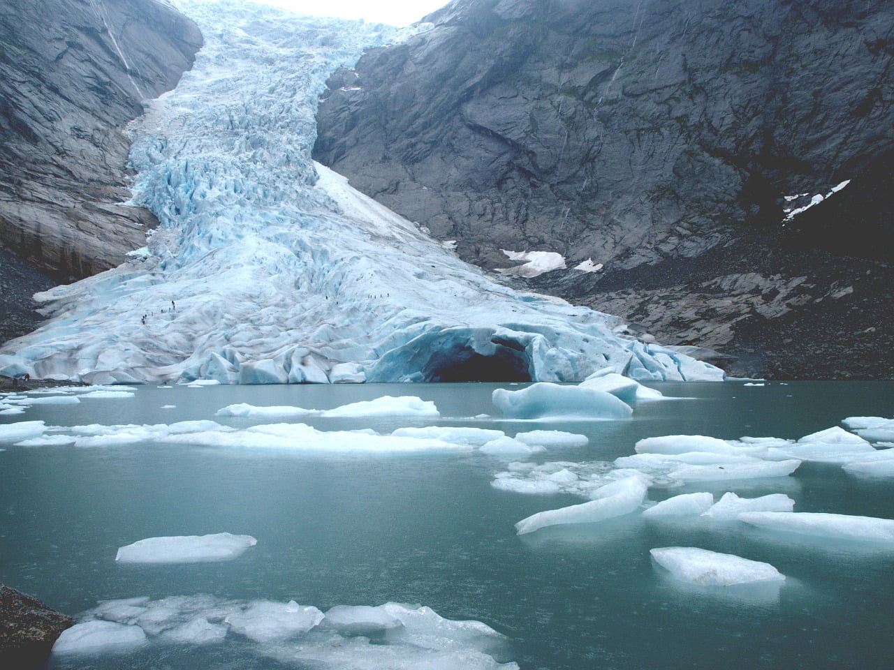 Les glaciers norvégiens continuent de reculer en 2017 4 Les glaciers norvégiens continuent de reculer en 2017 - 3