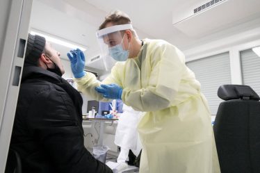 Environ 300 000 Suédois ont perdu leur odorat après une infection corona - 18
