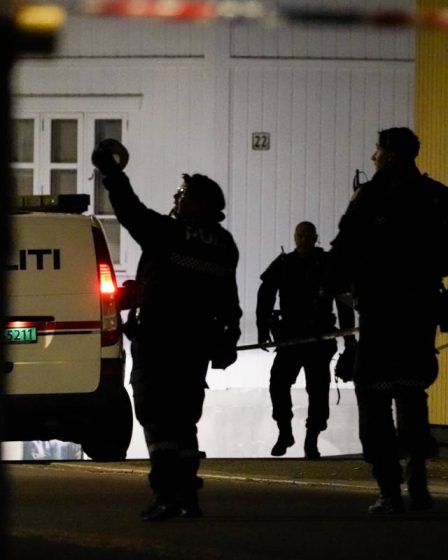 Police : l'homme inculpé de l'attaque meurtrière de Kongsberg est un citoyen danois de 37 ans 29 Police : l'homme inculpé de l'attaque meurtrière de Kongsberg est un citoyen danois de 37 ans - 28