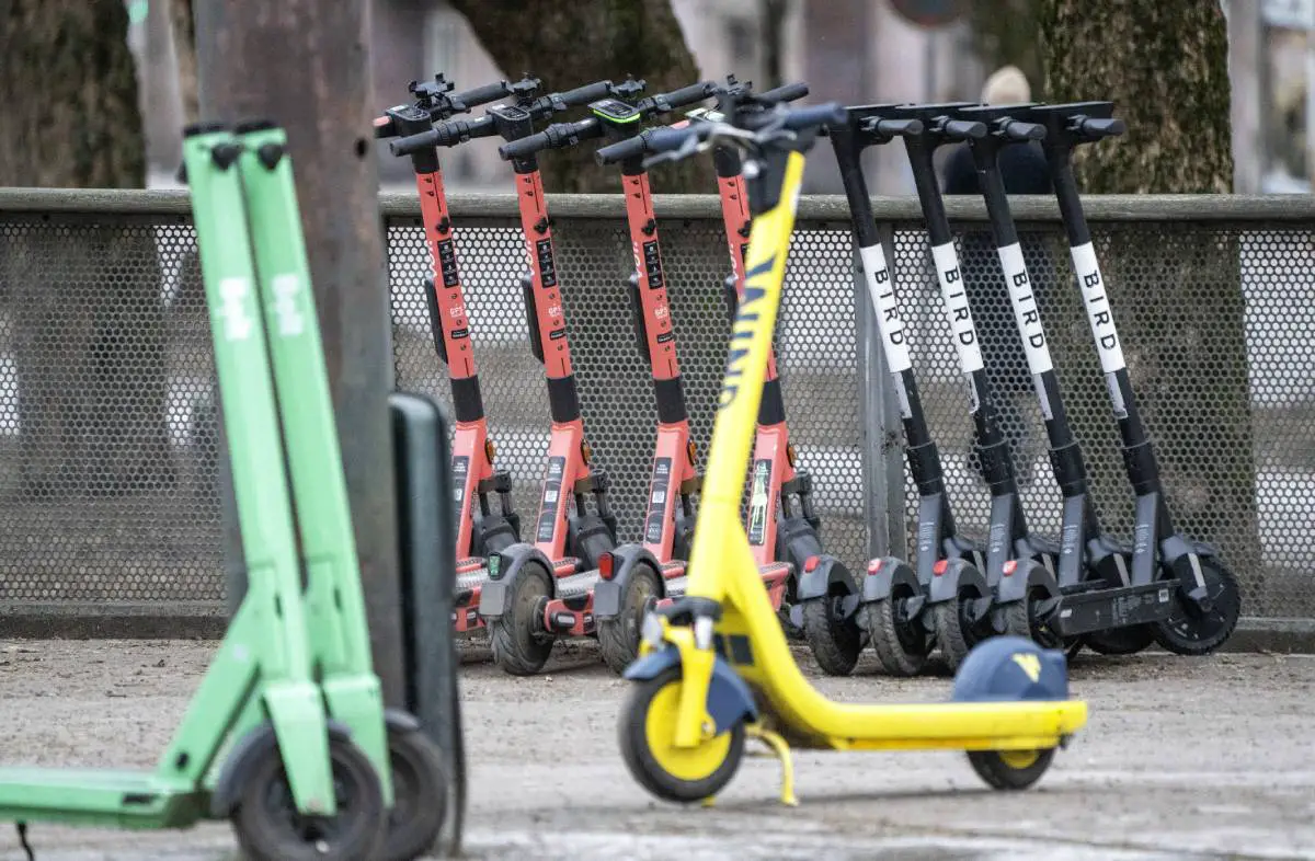 Les blessures en scooter électrique à Oslo ont diminué de moitié après l'introduction des nouvelles règles - 3