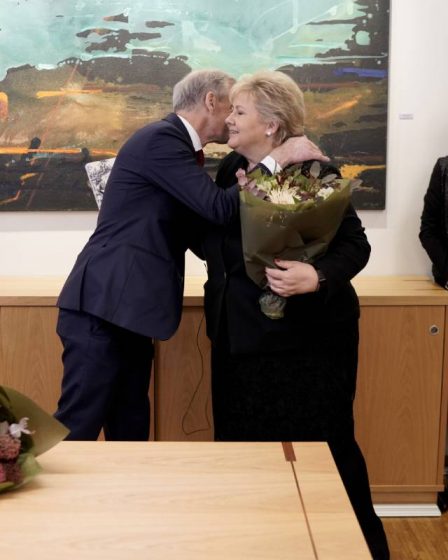 PHOTO : Støre remercie Solberg alors qu'il prend ses fonctions de Premier ministre : « Vous avez fait passer les intérêts de la Norvège en premier » - 28