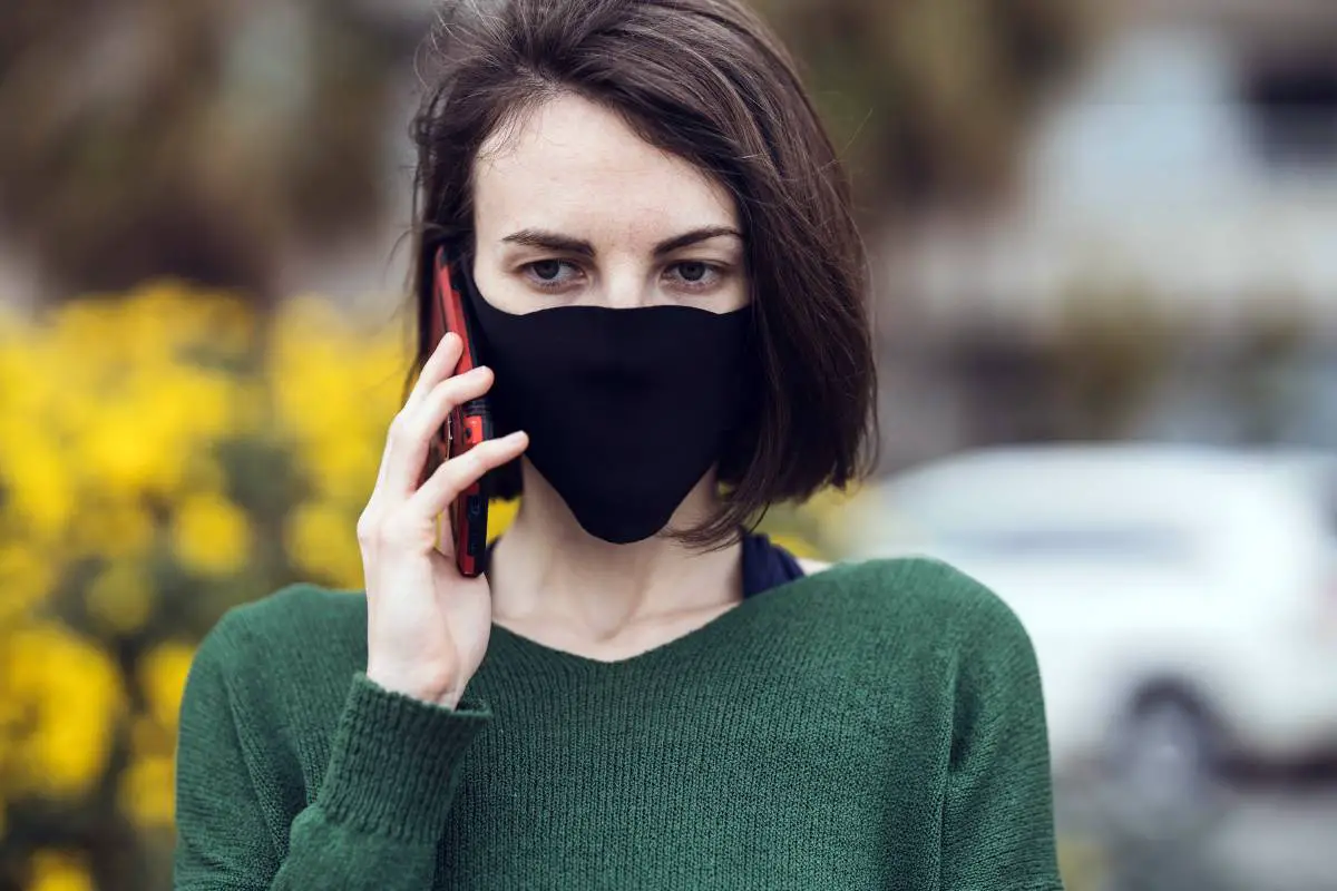 La municipalité de Hol demande aux résidents de porter des masques faciaux et de garder leurs distances 4 La municipalité de Hol demande aux résidents de porter des masques faciaux et de garder leurs distances - 3
