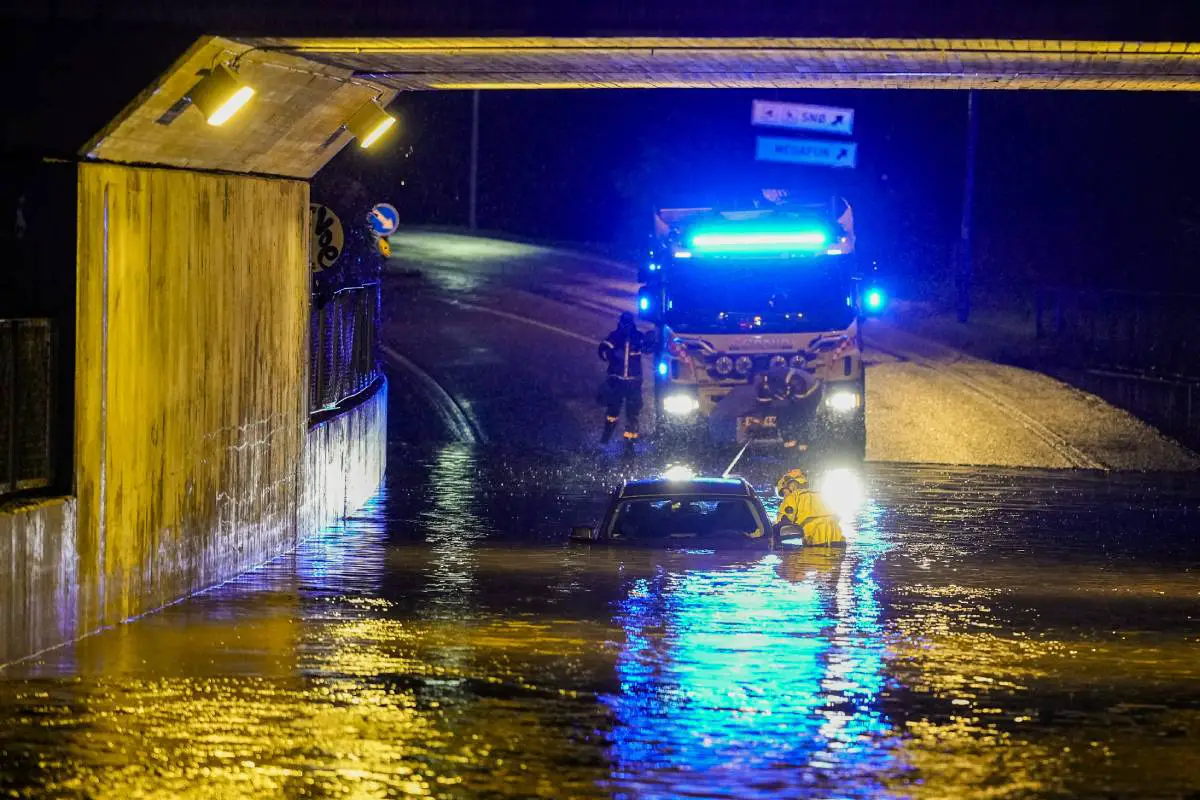 Au moins 290 réclamations d'assurance signalées après la tempête dans le sud de la Norvège - 3