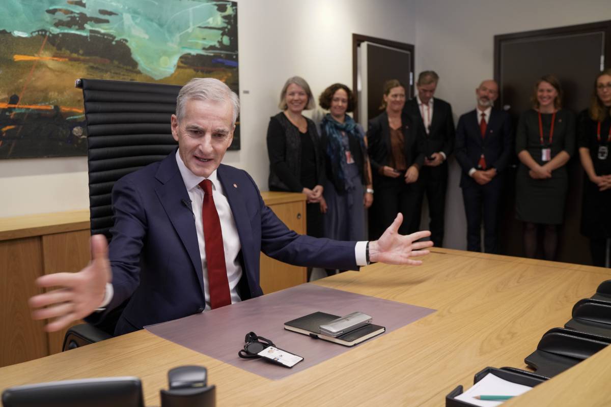 PHOTO : le Premier ministre Jonas Gahr Støre est désormais en poste 4 PHOTO : le Premier ministre Jonas Gahr Støre est désormais en poste - 3