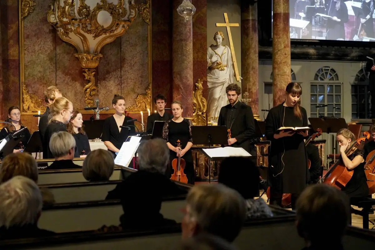 L'organisateur du concert commémoratif à Kongsberg a été témoin d'un des meurtres : "Terrible" 4 L'organisateur du concert commémoratif à Kongsberg a été témoin d'un des meurtres : "Terrible" - 3