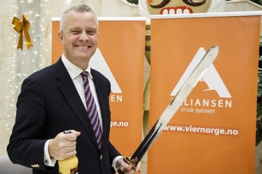 Le chef de l'Alliance agressée lors d'un scrutin électoral - 16